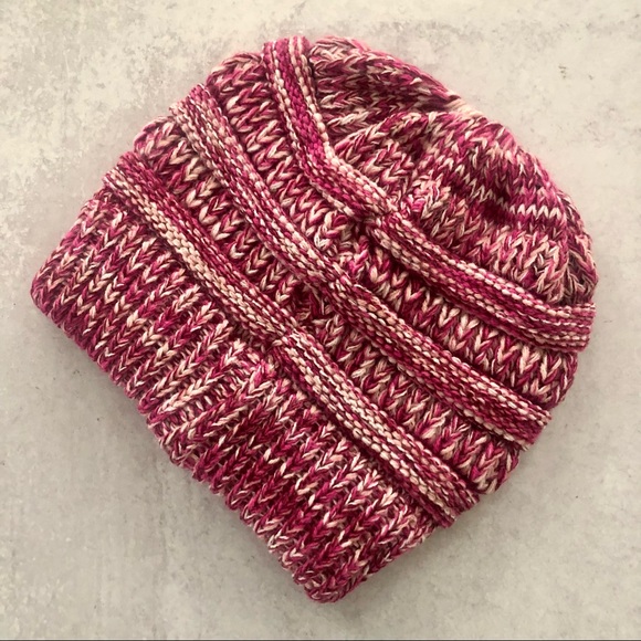C.C Soft Stretch Cable Knit Messie Bun Beanie Tail Hat in Pink NWT - Picture 6 of 7